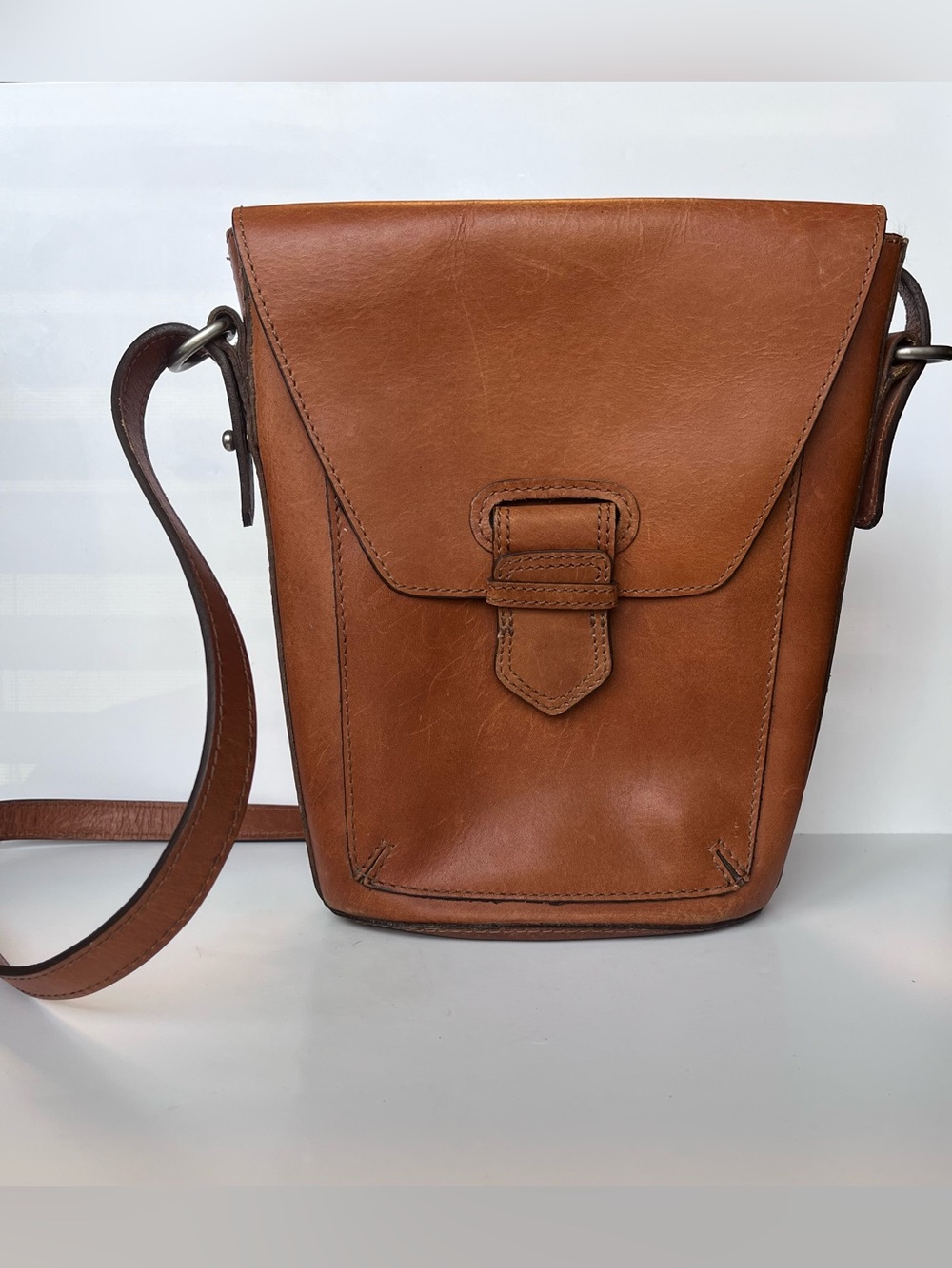 ZARA BASIC Genuine Leather Cognac Brown Crossbody Satchel Bag Boho